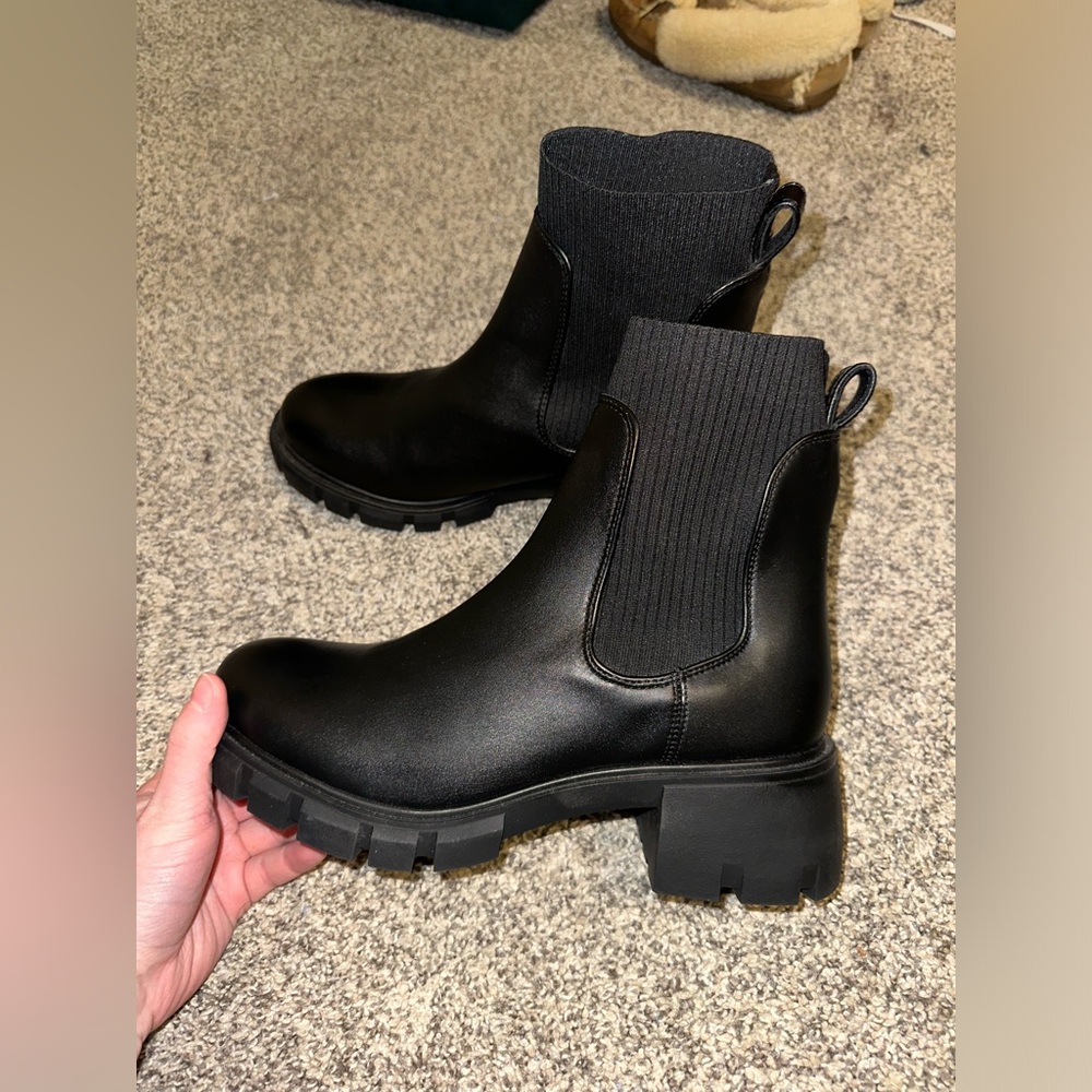 Steve Madden boots